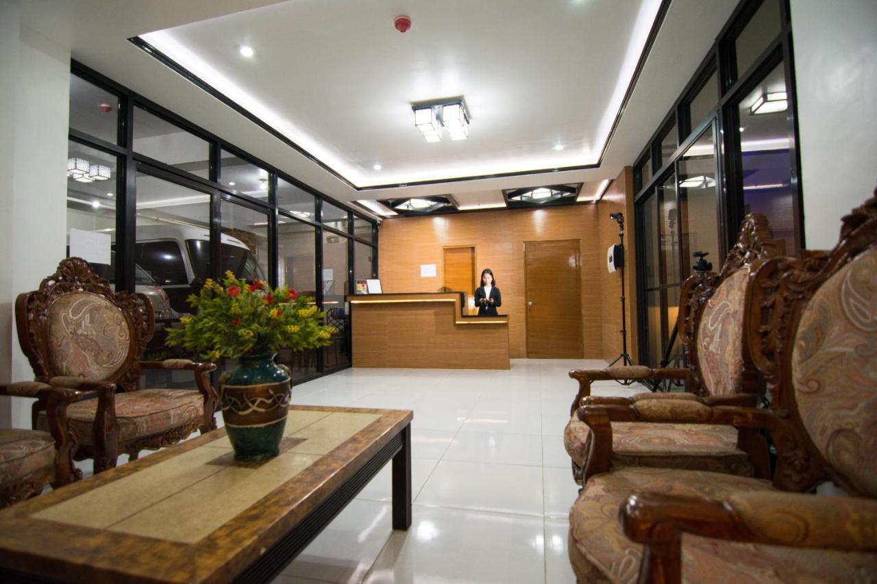 Diamond Hotel And Resto Catarman  Dış mekan fotoğraf