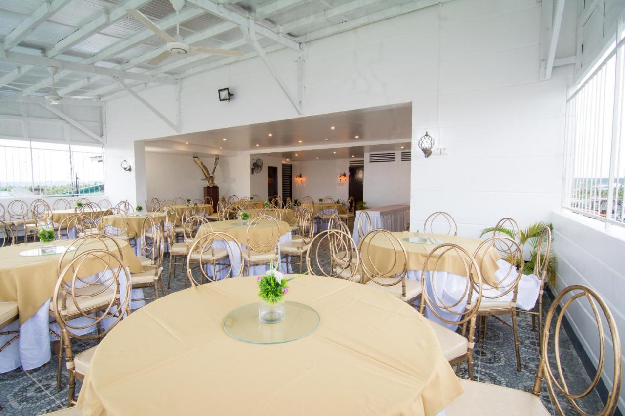 Diamond Hotel And Resto Catarman  Dış mekan fotoğraf