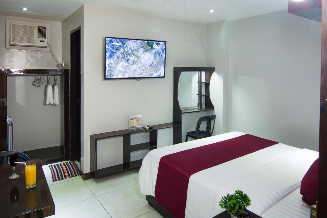 Diamond Hotel And Resto Catarman  Dış mekan fotoğraf