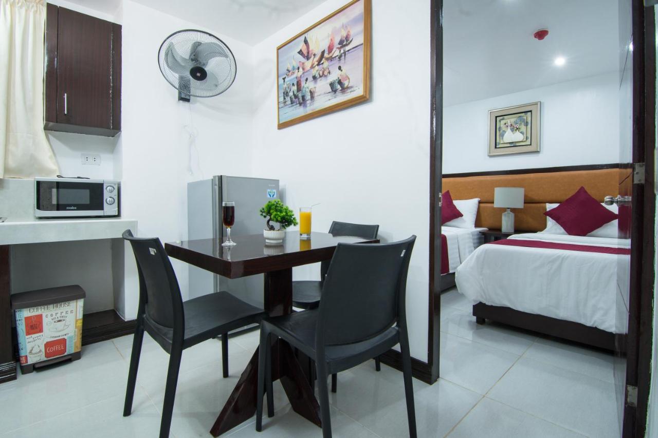 Diamond Hotel And Resto Catarman  Dış mekan fotoğraf